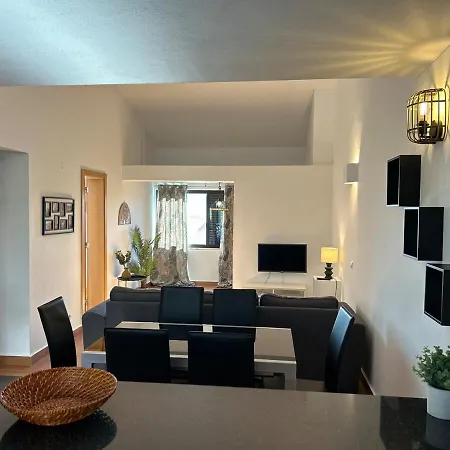 La Maison Serenite Apartment *